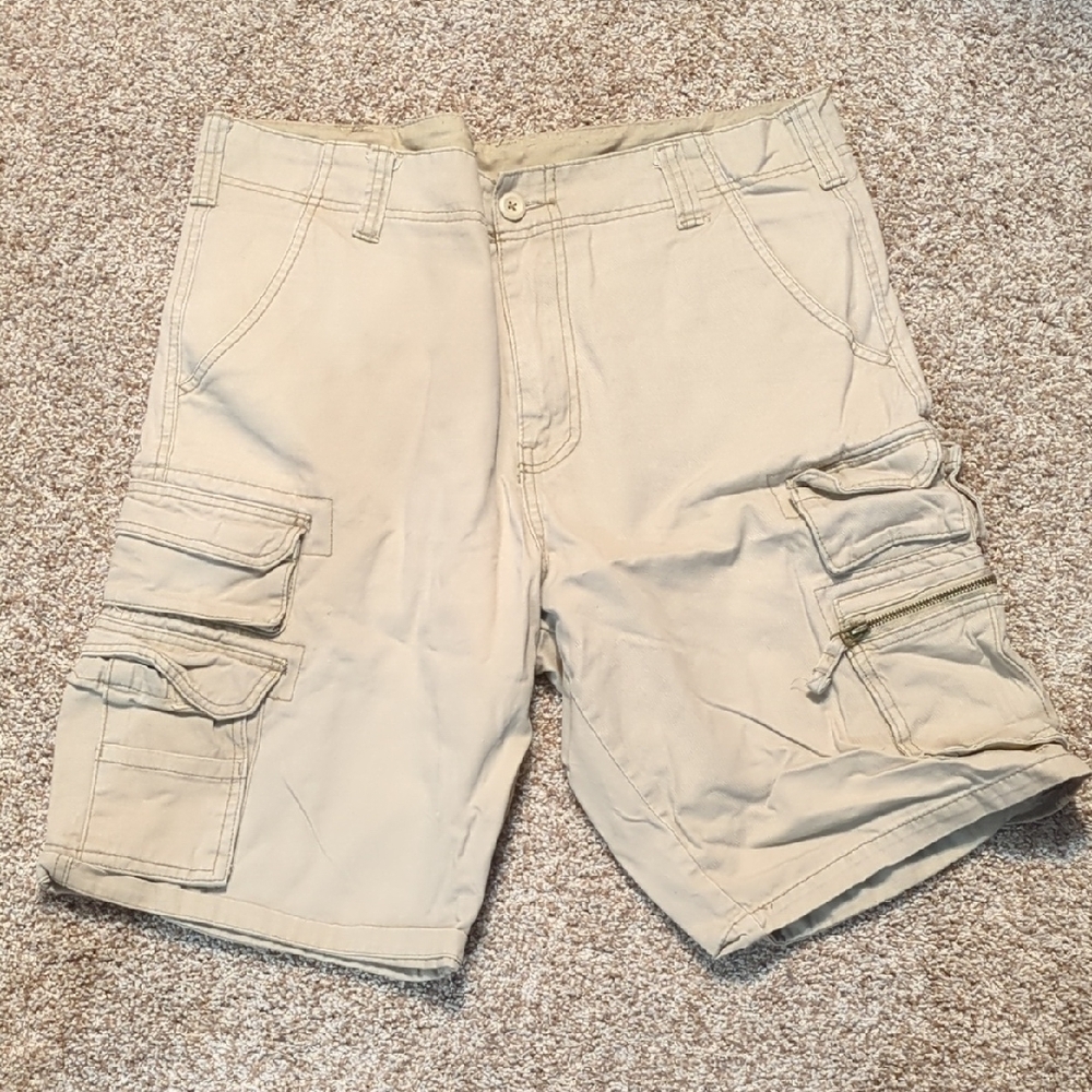 Men's Tan Cargo Shorts